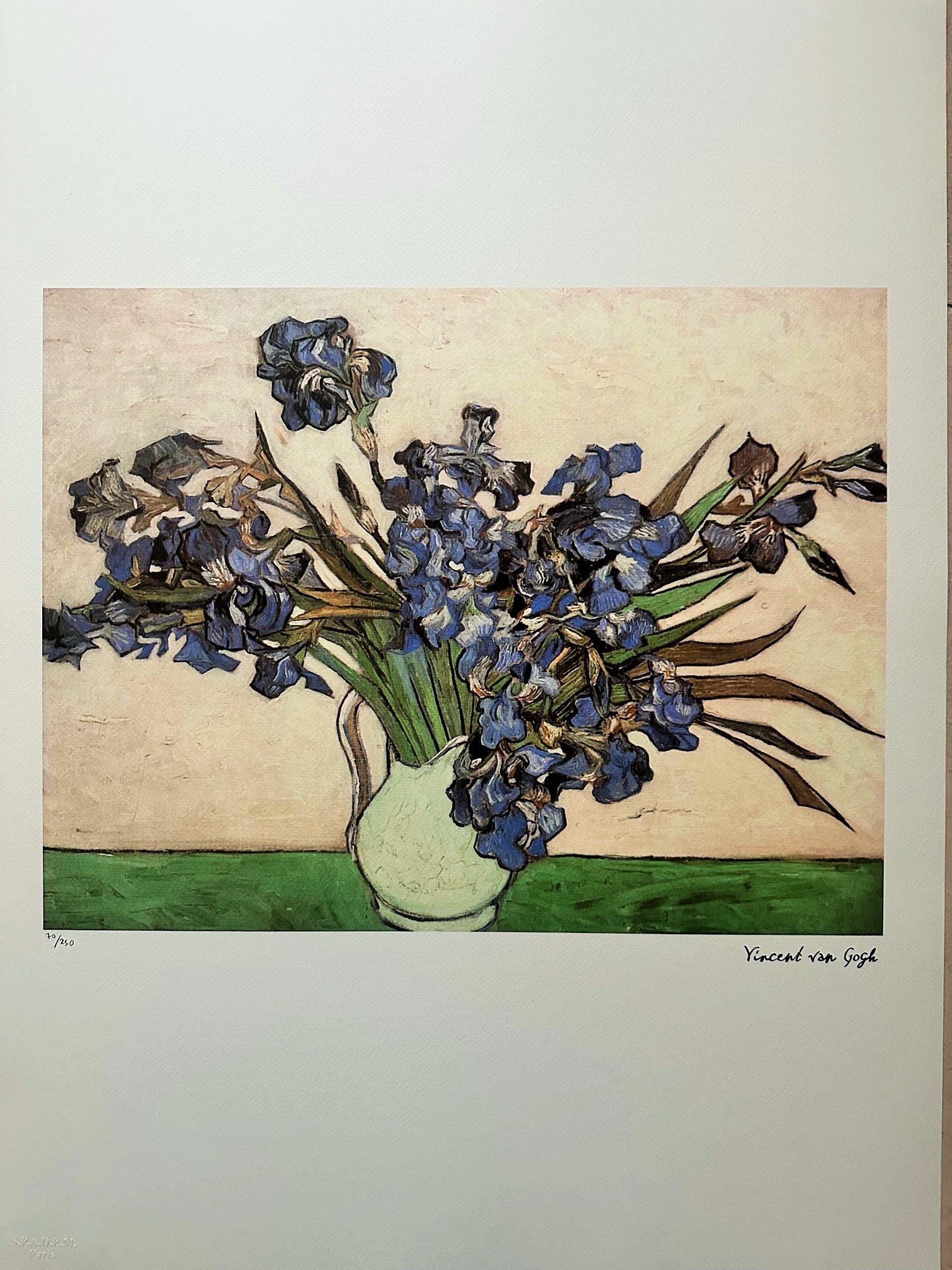 Vase avec Iris Violets - Vincent Van Gogh – Image 1