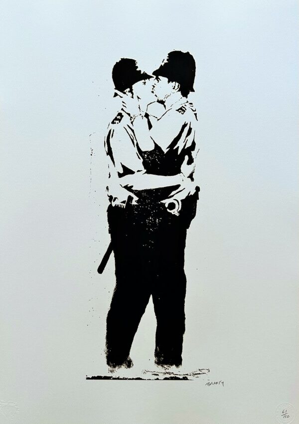 Kissing Coppers - Banksy